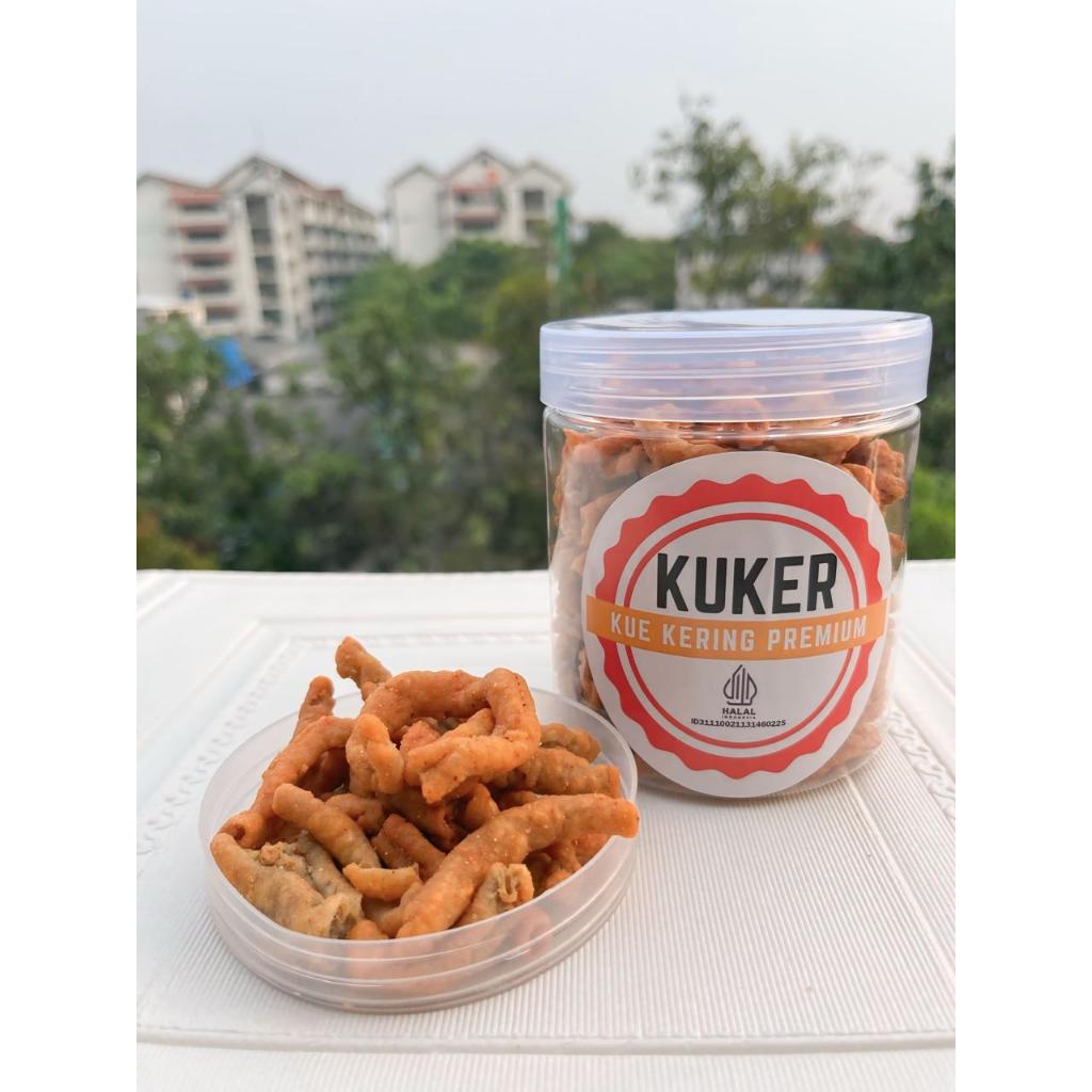 

Kripik Usus balado pedas manis/Usus Krispi BaladoTersedia : Toples jar 400ml Toples jar 600ml Toples jar 750ml Toples jar 1000ml -Harga yang sesuai dengan varian rasa. -Produk halal. -Diproduksi setiap hari untuk kesegaran terbaik. Cara Menikmati: