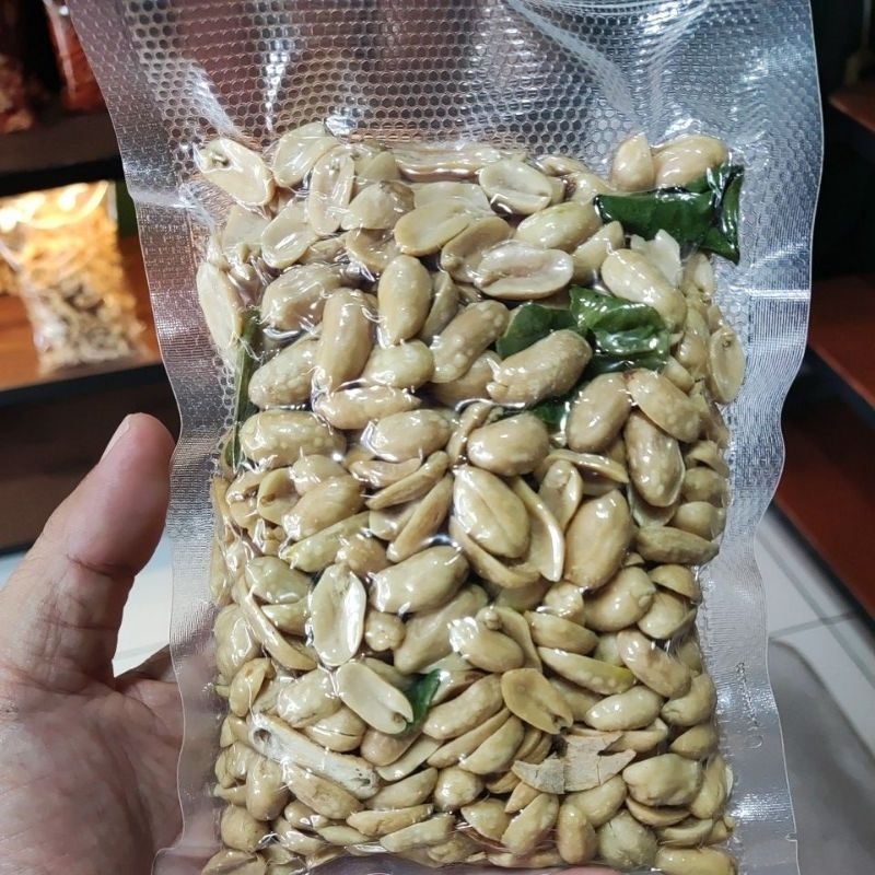 

KACANG BALI 250gram