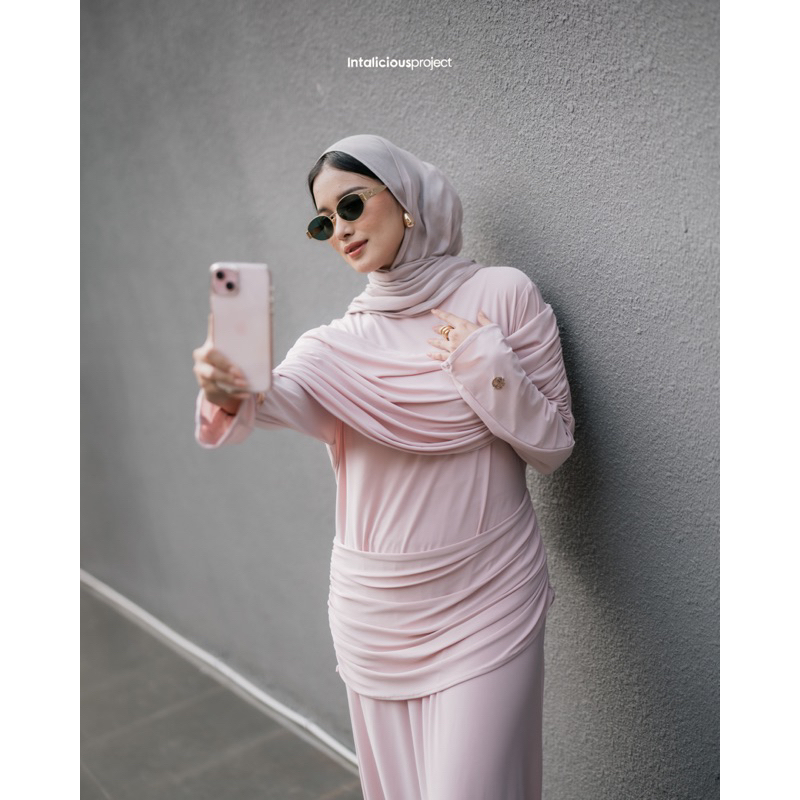 Intaliciousproject - Monalisa Dress in Blush