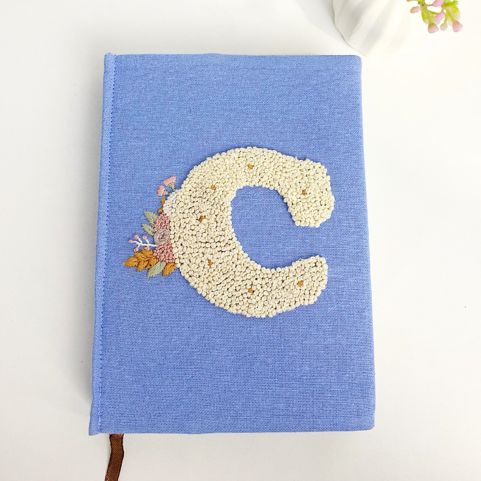

FLOWER INITIAL BOOK EMBROIDERY