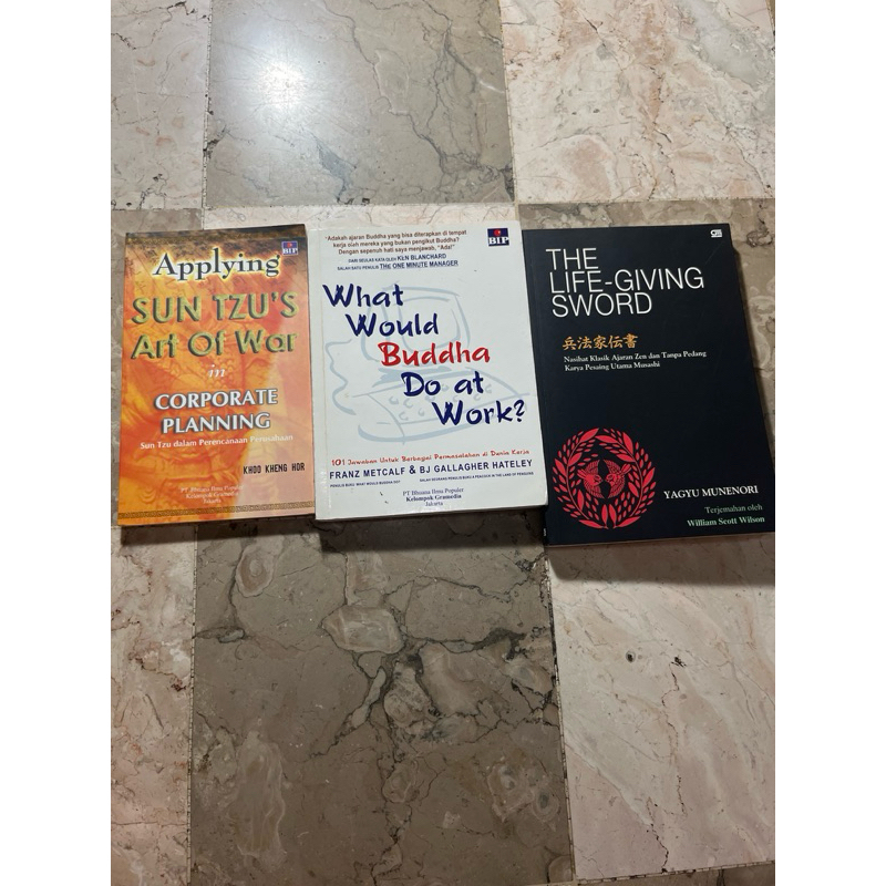 Buku Applying Sun Tzu’s Art Of War in Corporate Planning, What Would Buddha Do At Work, The Life Giv