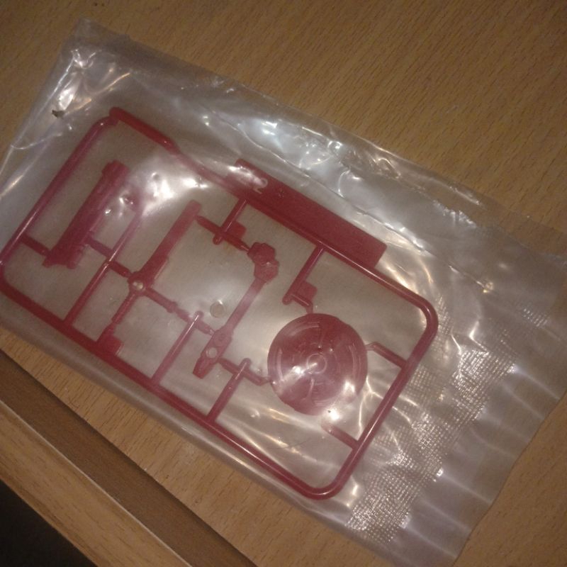 part aksesoris armor body dan senjata dari model kit armored puppet ryuen skala 1/24