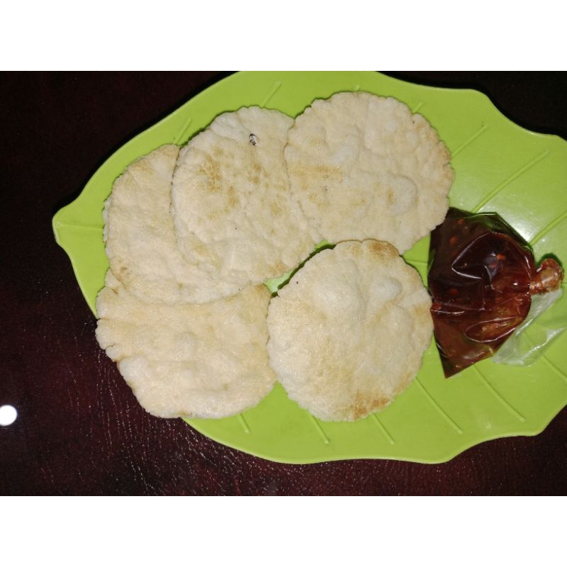 

Kemplang ikan tenggiri premium ( Bantat)isi 10 biji