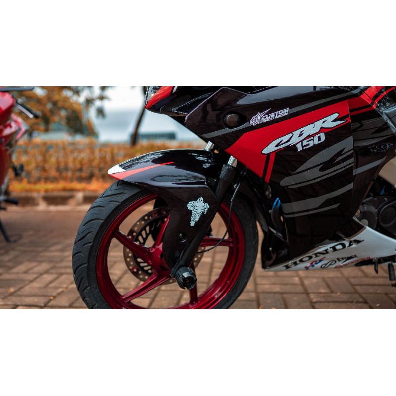 SPAKBOR DEPAN GP STYLE CBR 150 CBU