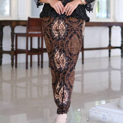 Jarik Instan Wiru - Jarik Plisket Bawahan Kebaya Motif Bokor Kencono by Kanca Sinden