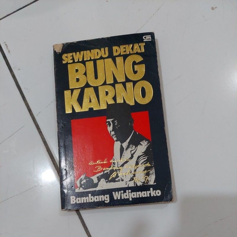SEWINDU DEKAT BUNG KARNO