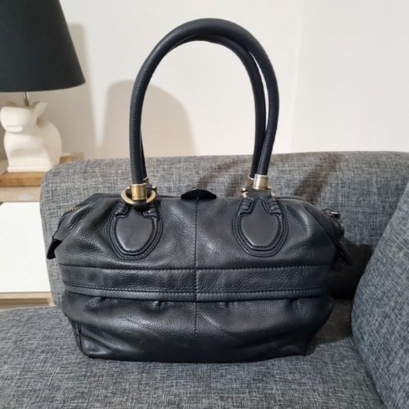 Tas wanita kulit asli TOD'S preloved