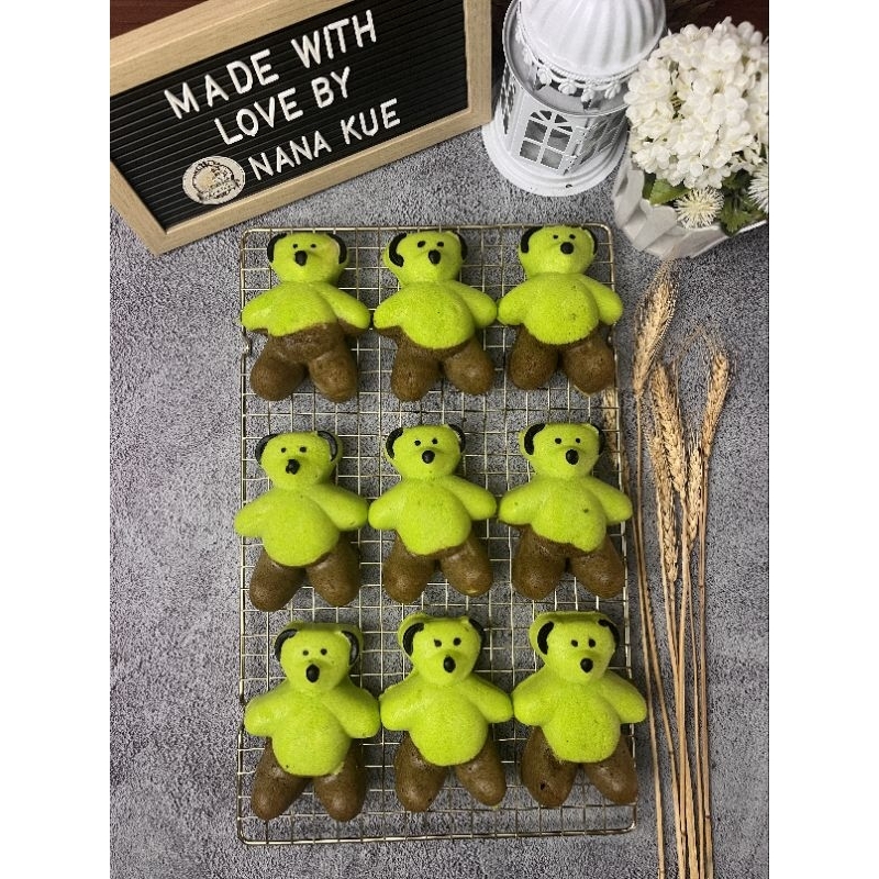 

Kue Boneka Beruang Nana Kue Jambi (Baca Deskripsi)