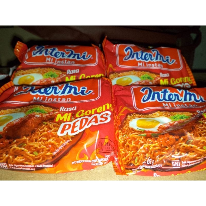

intermie goreng pedas isi 20 pcs