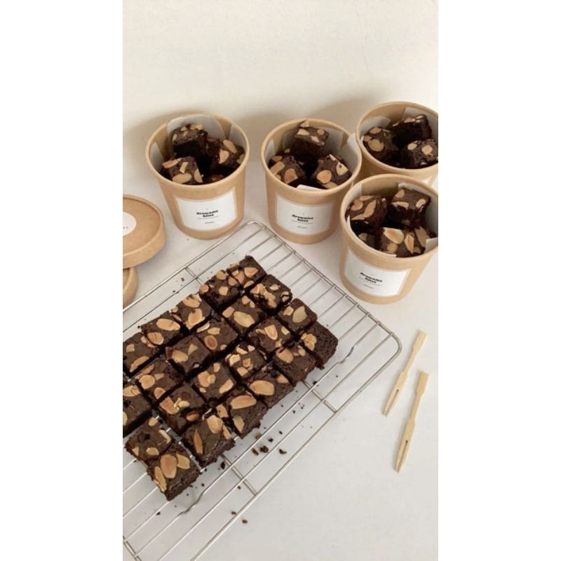 

BROWNIES FUDGY BITE SIZE 12 OZ