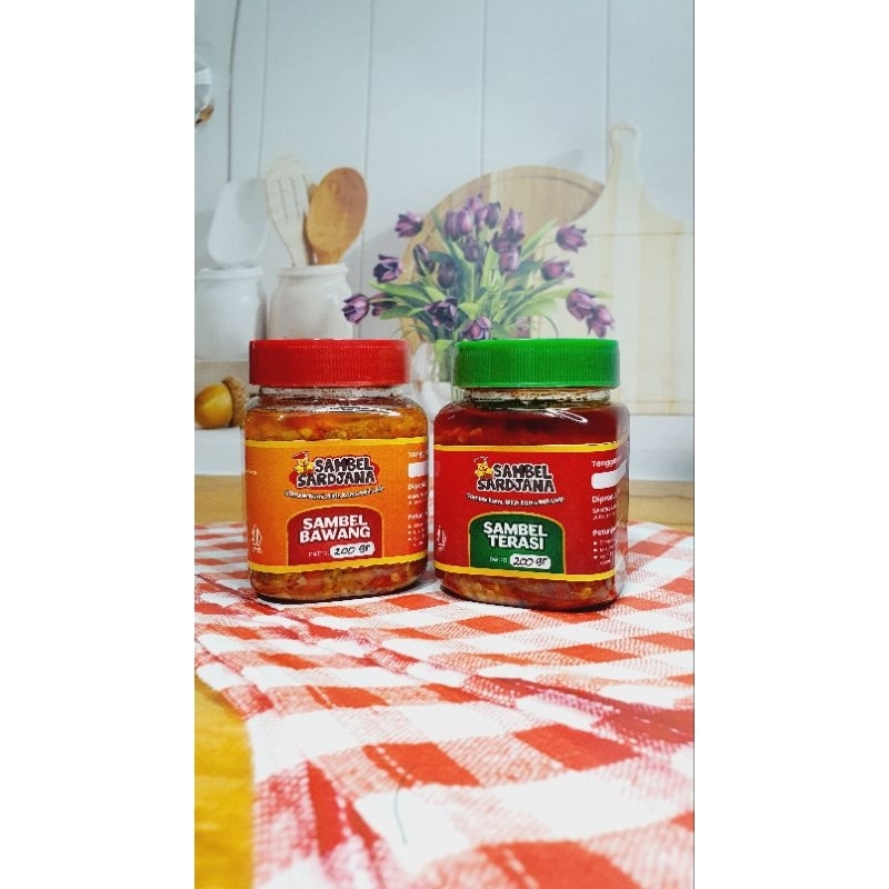 

Paket 2 BT ( Sambel Bawang + Sambel Terasi ) 200 gram