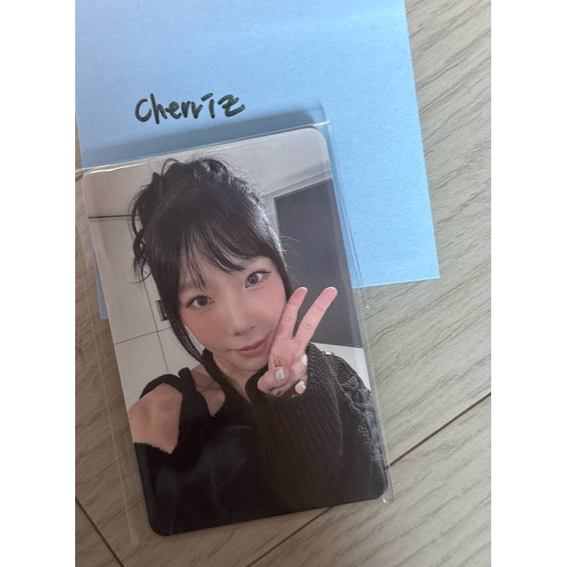 Taeyeon SNSD Girls’ Generation POB SMStore Benefit PC photocard