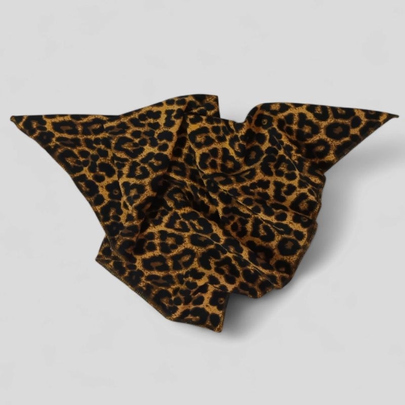 bandana leopard / scraf leopard /syal leopard / bandana motif leopard / unisex pria wanita
