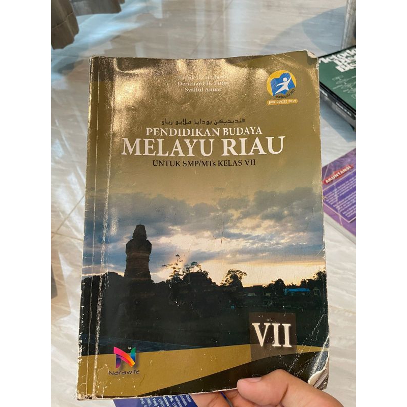 Pendidikan Budaya Melayu Riau BMR SMP Kelas 7 VII