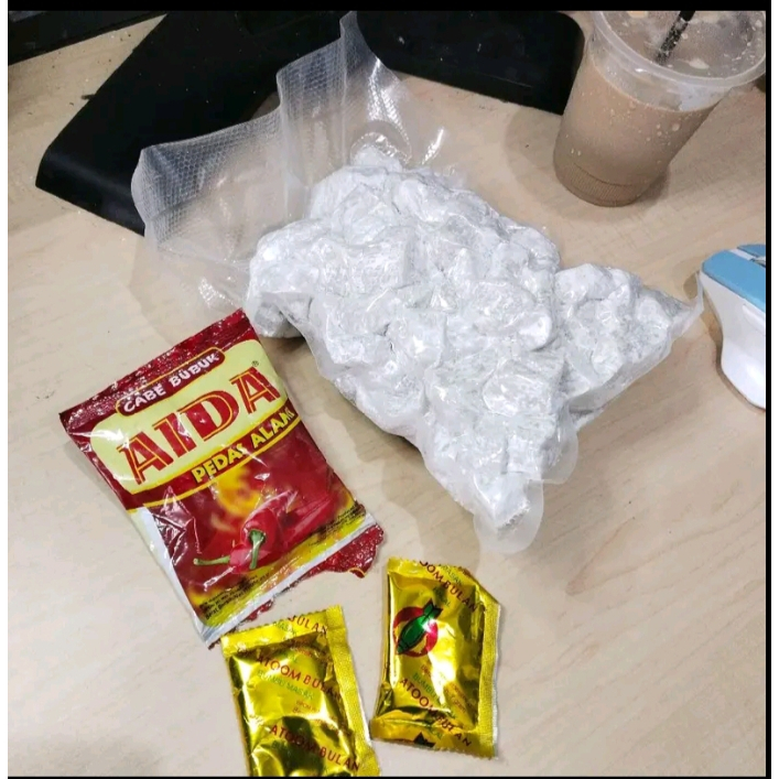 

Cimol Tasikmalaya 500gr Fre bumbu Tabur