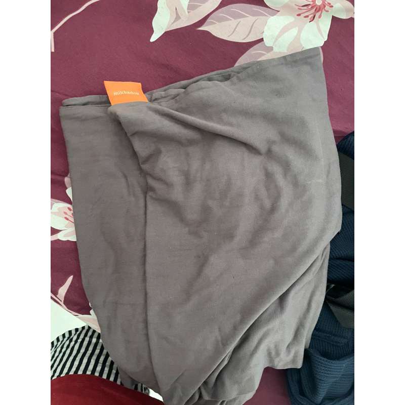 Mikhadou Stretchy Wrap - Gendongan Bayi M Shape Darkgrey - Baby Carrier