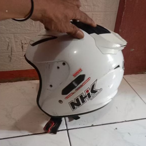 batok helm nhk r1. original /bekas