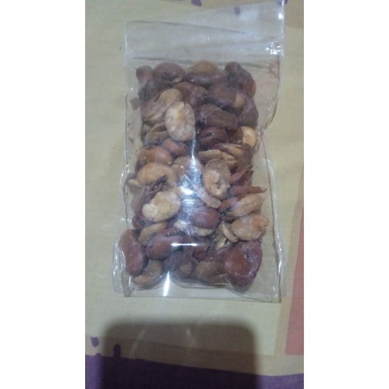 

kacang mete
