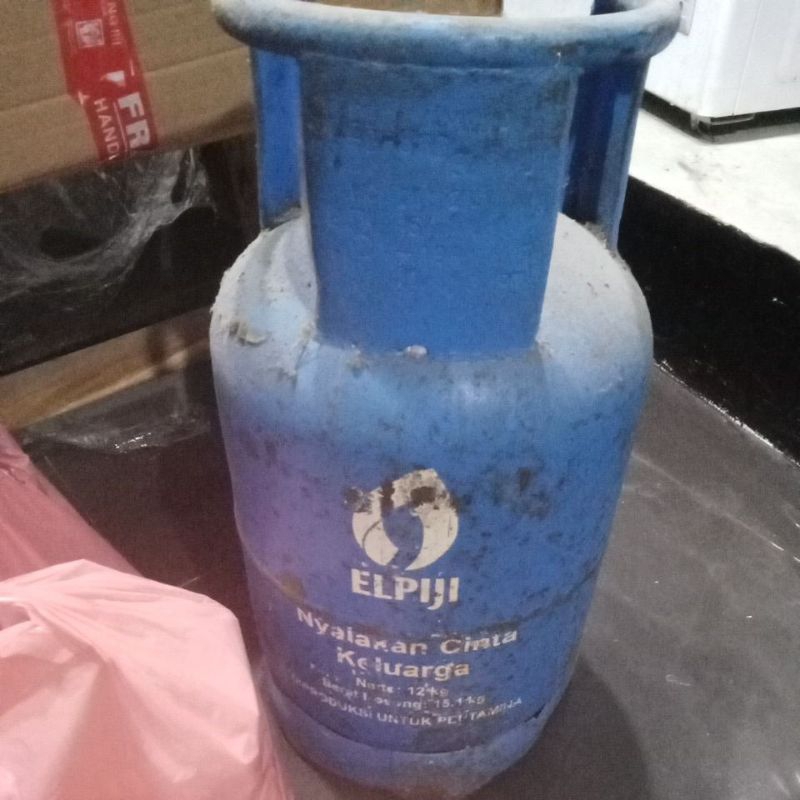 tabung gas 12 kg koosongan kondisi bekas