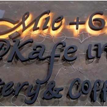 Huruf Timbul Plat Galvanis LED Outdoor Murah