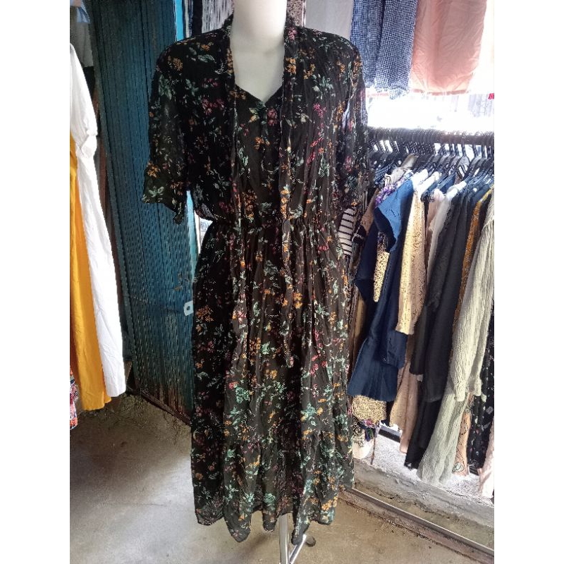 Dress Sifon Hitam Motif Bunga - Bunga