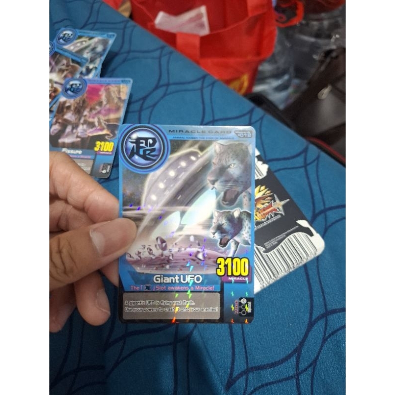 Animal Kaiser Plus Miracle Card Giant UFO