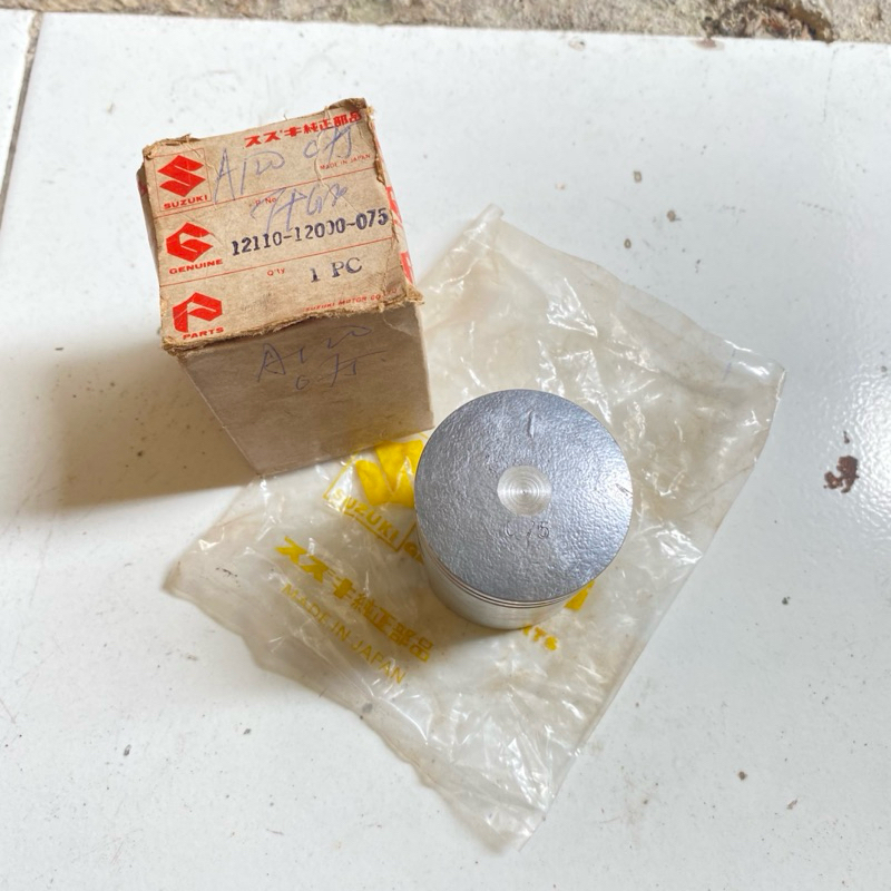 piston seher Suzuki A100 A 100 os 75 original NOS