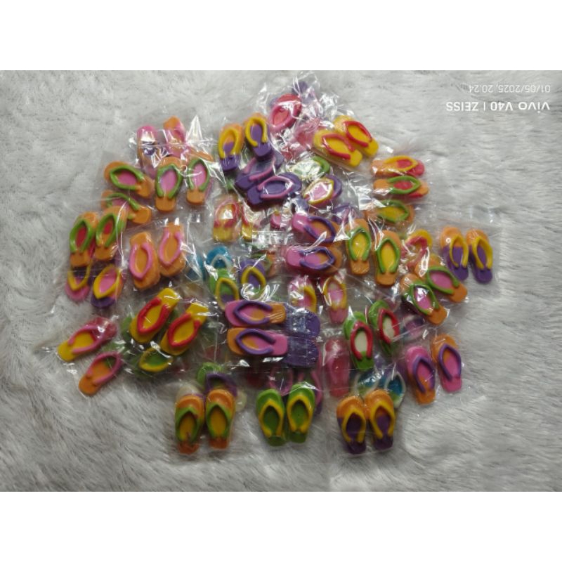 

coklat karakter sandal isi 50 pcs