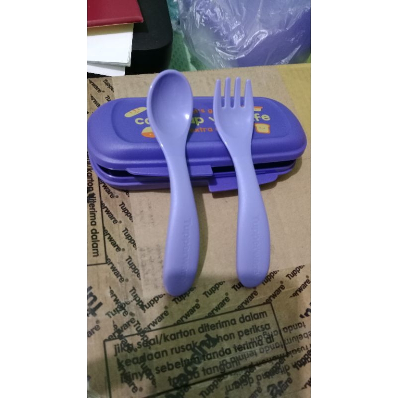 Sendok garpu bayi tupperware