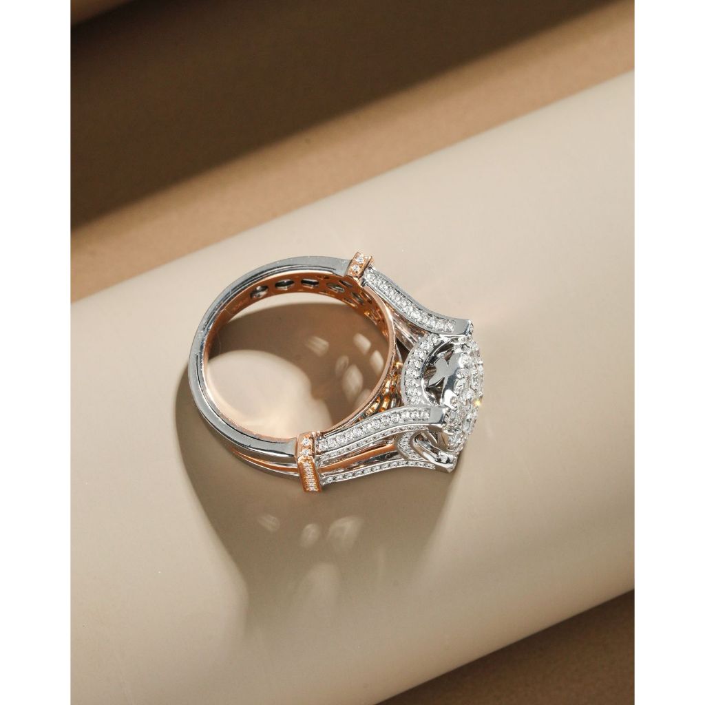 Diamond Ring VVS1 Clarity F Color