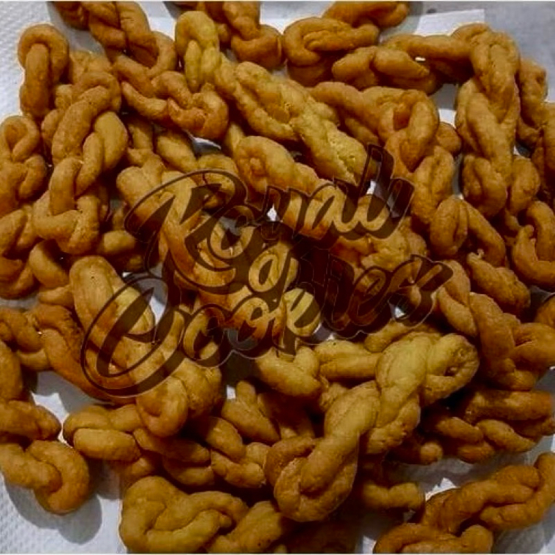 

UNTIR UNTIR kue tambang manis kue plintiran kue jadul manis kiloan 260 gramn