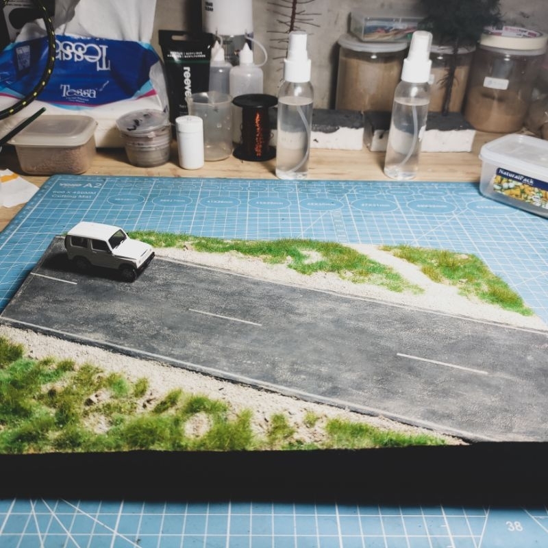 Diorama Jalan Raya skala 1/64