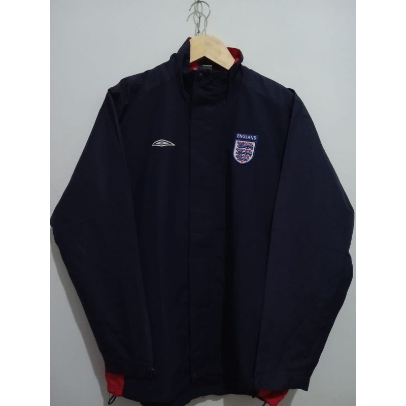 ready jaket England Umbro