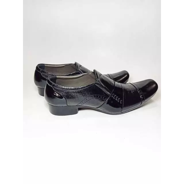 KODE A WALLBETH - Sepatu Pantofel Pria Kulit Formal Kantor Casual , hitam , Tan , marun 38-43 6039 1