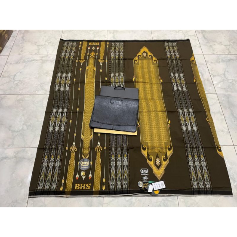 Sarung BHS Masterpiece SIA Gold