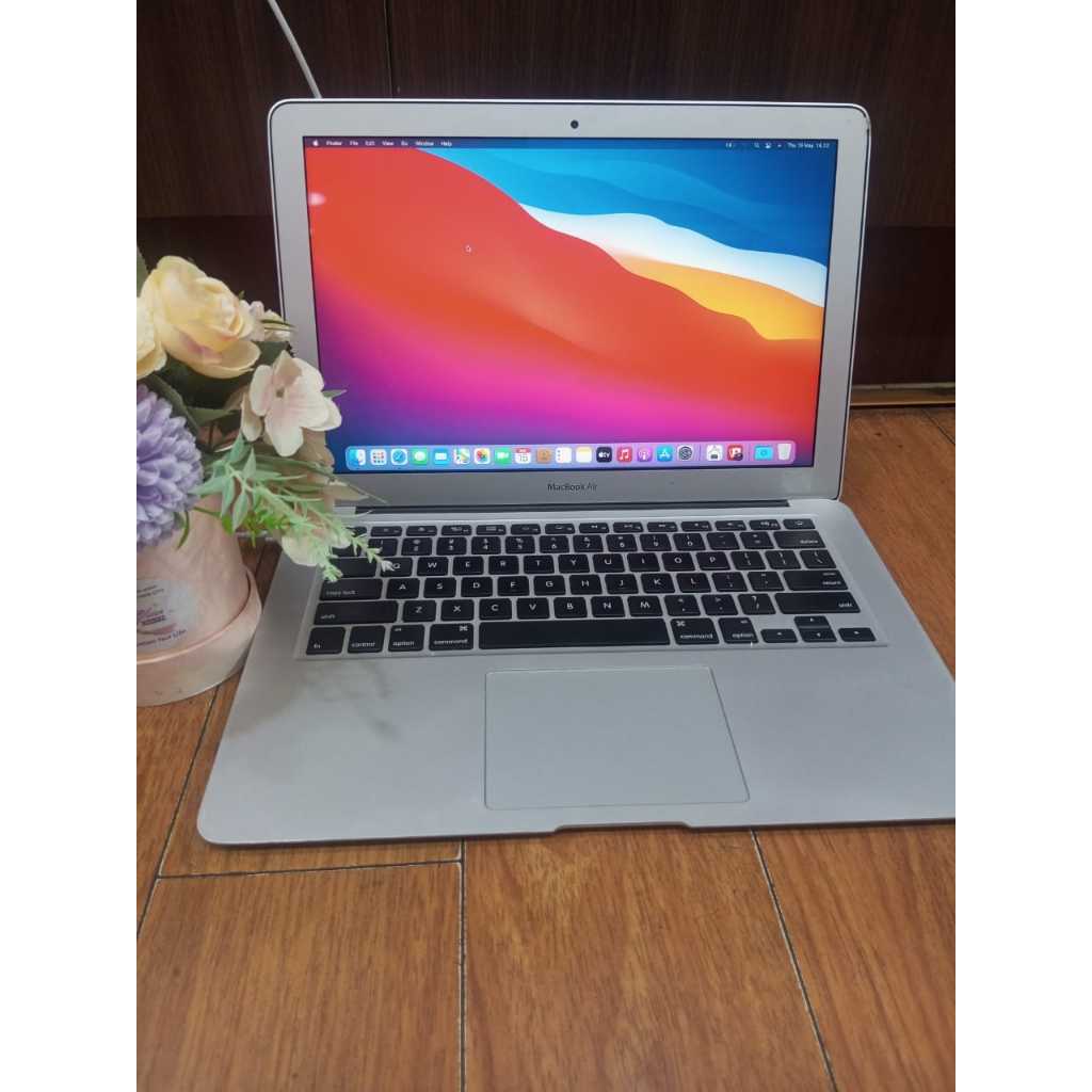 MACBOOK AIR 13"  EARLY 2015 CI5 1.6 8GB/128gb