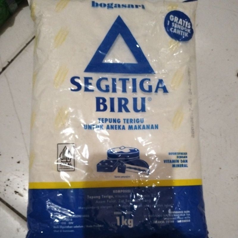 

TEPUNG SEGITIGA BIRU 1KG