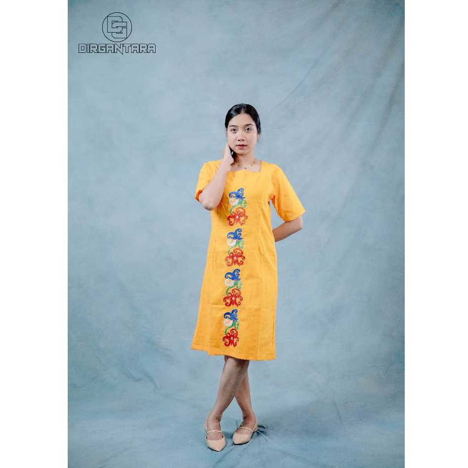 DRESS TENUN MOTIF CUMI BAJU TENUN MOTIF CUMI ADAT KALIMANTAN SET BAJU ADAT KALIMANTAN