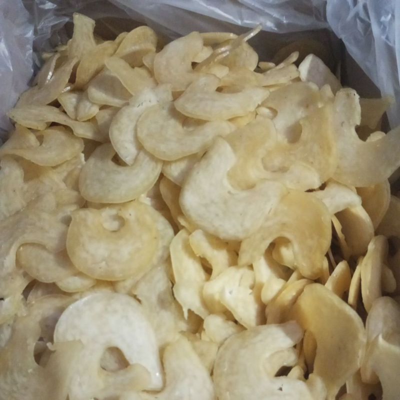 

kerupuk udang dan ikan bentuk bulan sabit berkualitas 500g