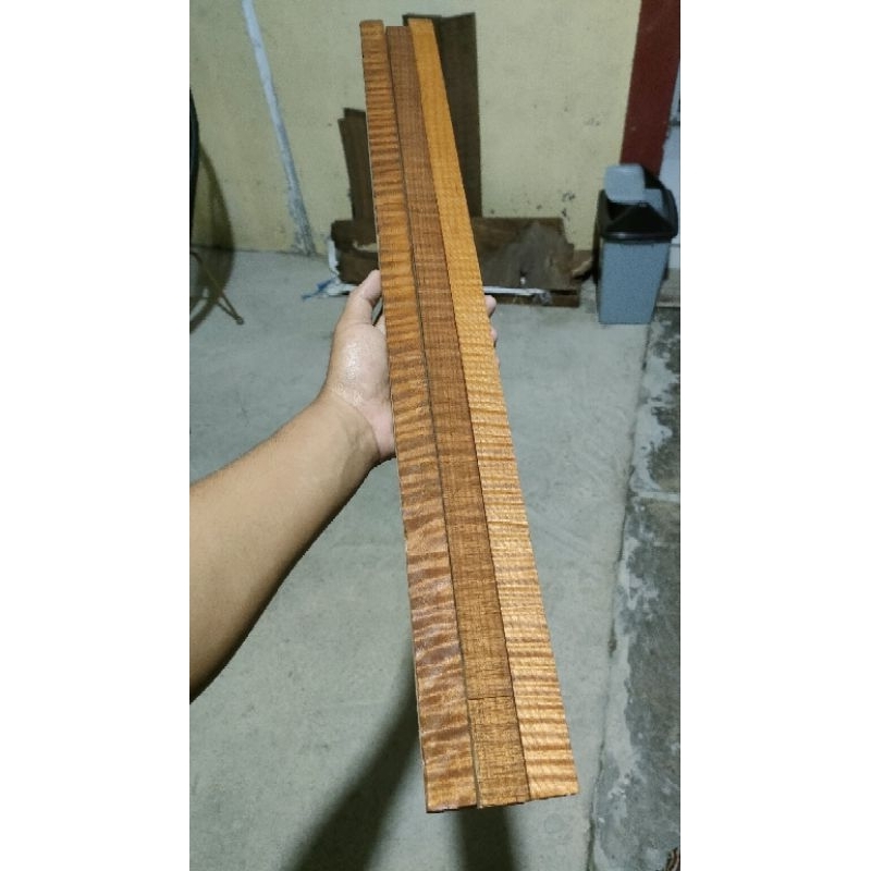 kayu maple flame roasted