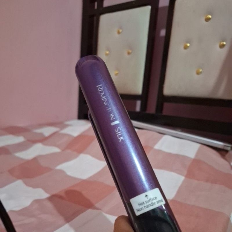 preloved catokan remington silk.bagus banget buat yang mempunyai permasalahaj rambut kering dan dia 