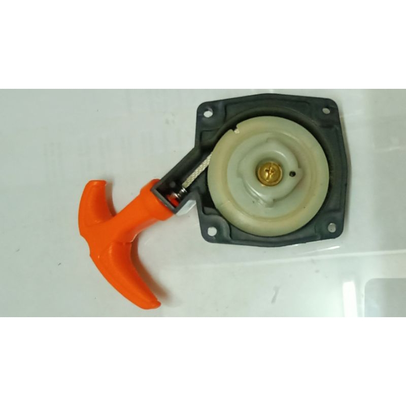 TARIKAN SPREYER PUPUK SAWAH