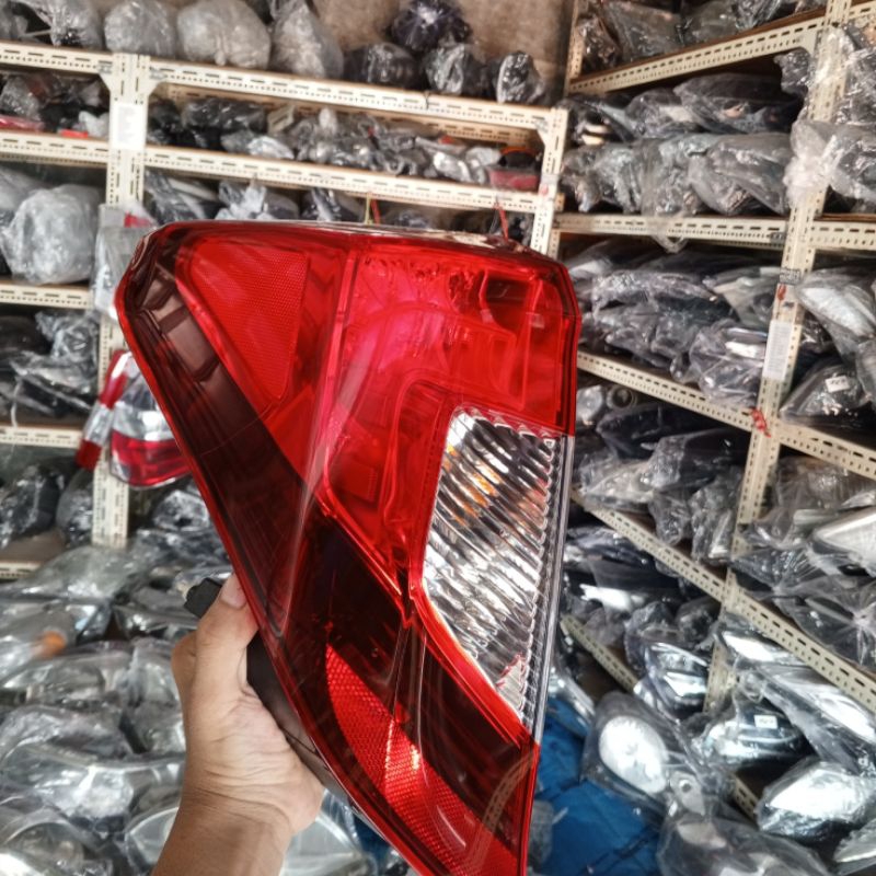 Stoplamp Lampu Belakang Honda Jazz Gk5 2017 2018 Kiri Original