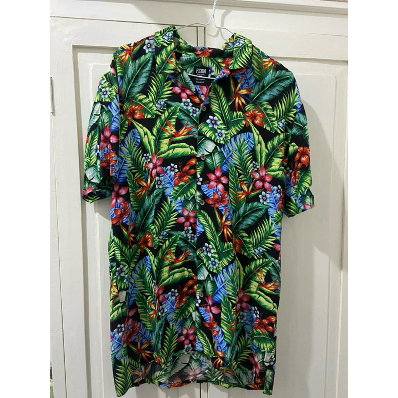 Preloved Kemeja Cowok FSBN