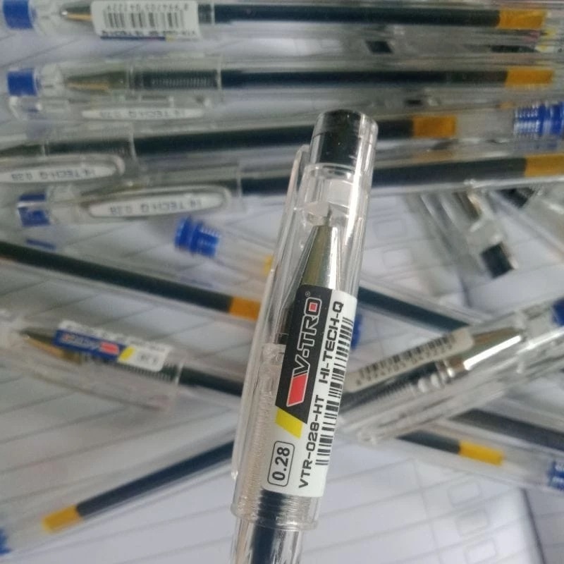 

Ay00! (1 Box 12 Pcs) Pulpen Hi Tech VTRO / Pena Gel Hi-Tech-Q VTR-028-HT / Pen Hitech 0,28 Hitam