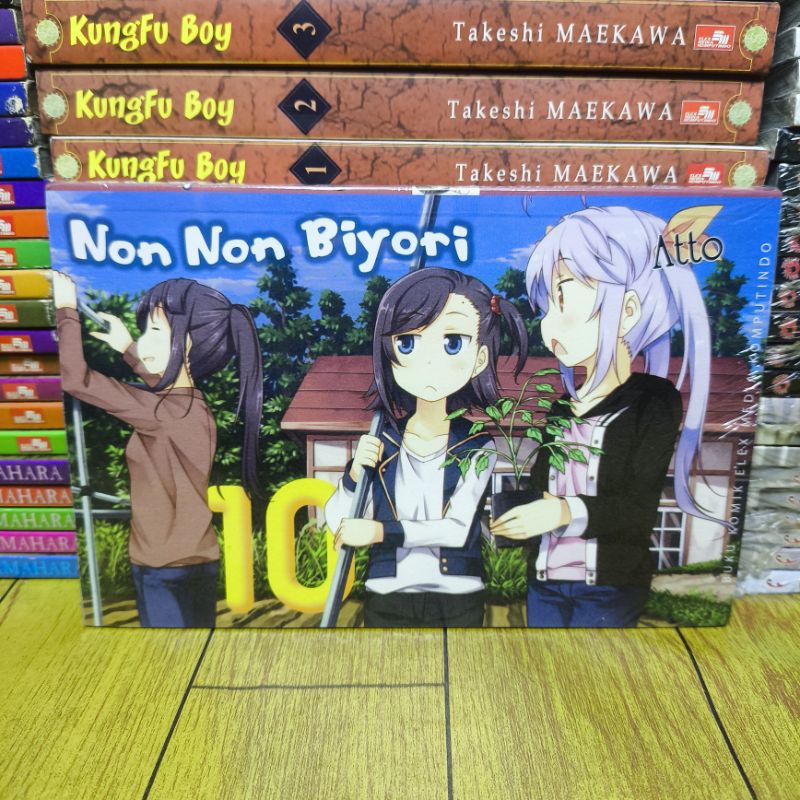 Komik Non Non Biyori volume 10