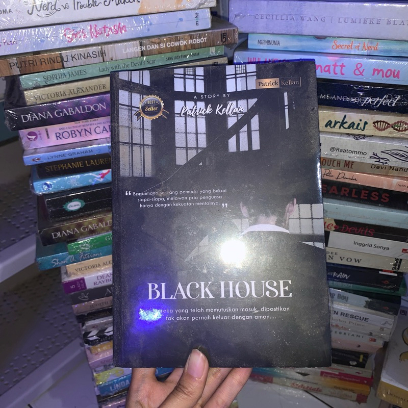 novel black house patrick kellan