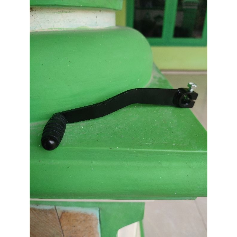 pedal gigi dt100/ handel gigi dt100/ operan gigi dt100