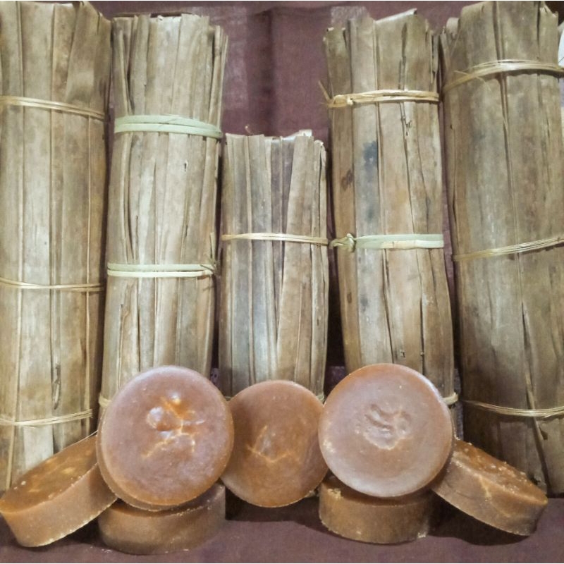 

Gula Aren 1kg Bungkus Daun Tasikmalaya Asli 100% Murni Alami Tanpa Campuran Halal Sehat