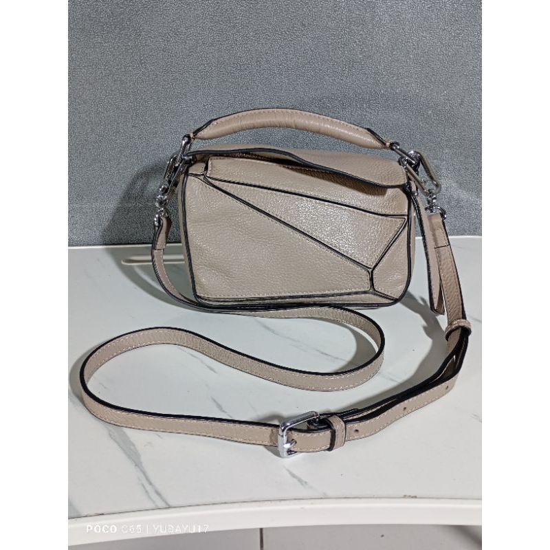 Sling bag mini ala loewe puzzle kulit asli